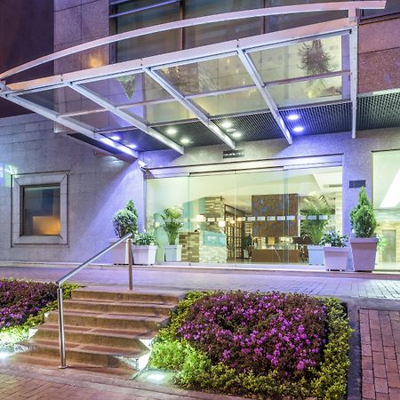 Holiday Inn Express Bogota - Parque La 93 By Ihg Dış mekan fotoğraf