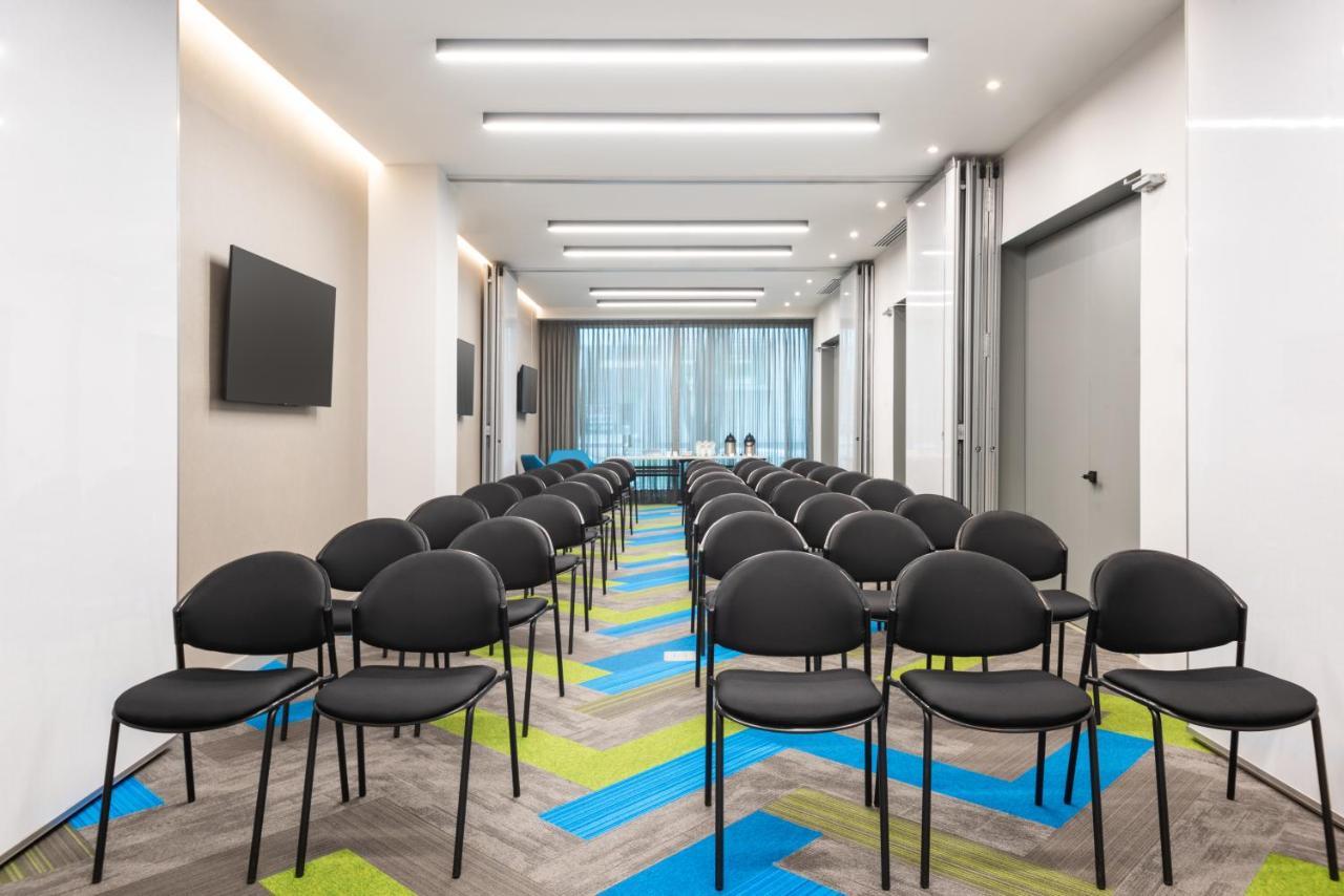 Holiday Inn Express Bogota - Parque La 93 By Ihg Dış mekan fotoğraf