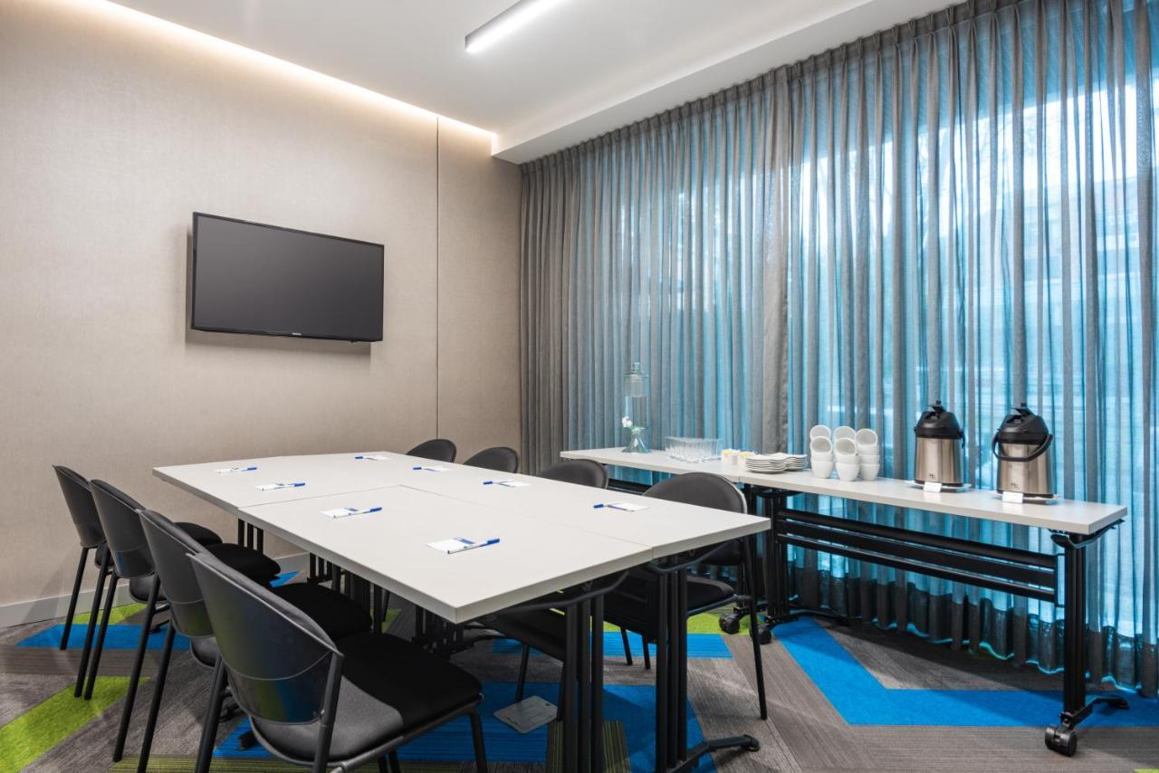 Holiday Inn Express Bogota - Parque La 93 By Ihg Dış mekan fotoğraf