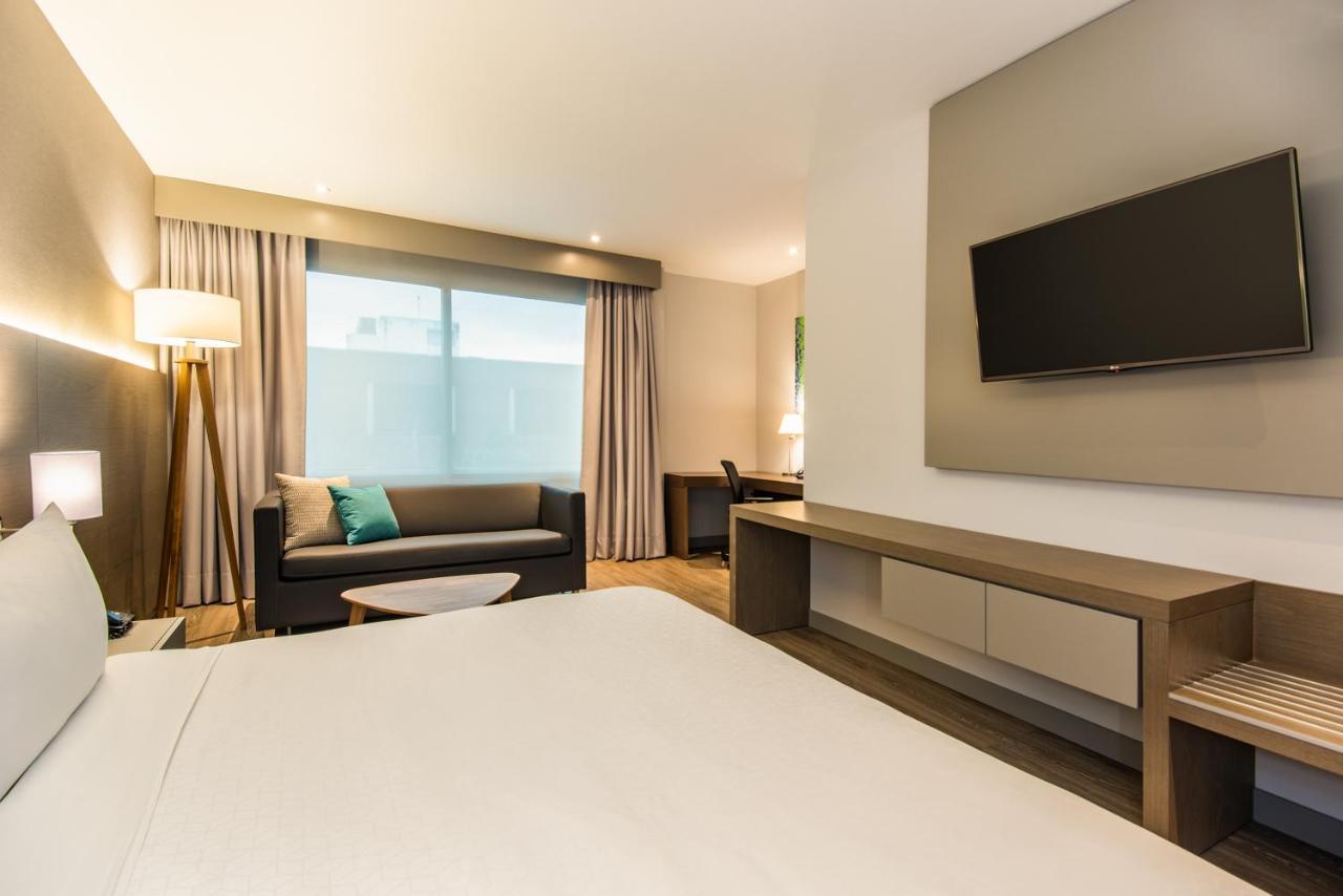 Holiday Inn Express Bogota - Parque La 93 By Ihg Dış mekan fotoğraf